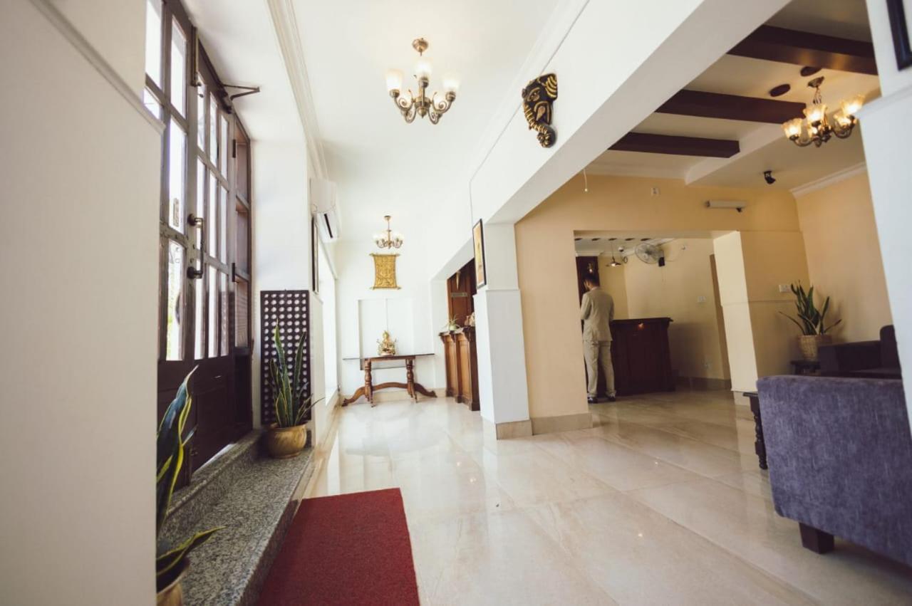 Itahari Hotel Maden Inn מראה חיצוני תמונה