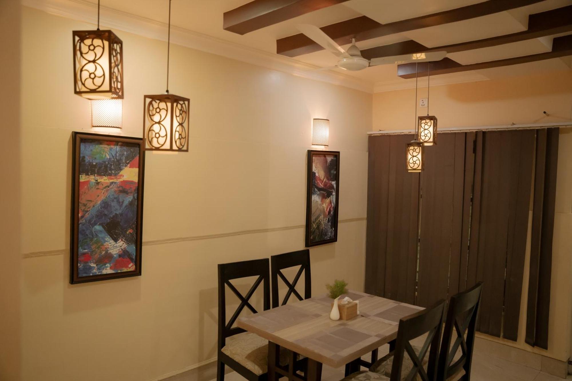Itahari Hotel Maden Inn מראה חיצוני תמונה