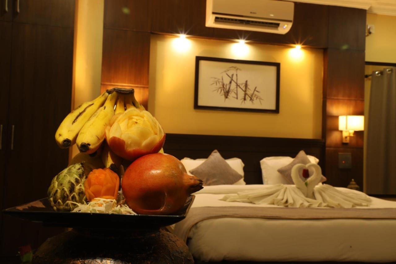 Itahari Hotel Maden Inn מראה חיצוני תמונה