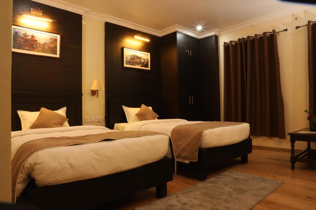 Itahari Hotel Maden Inn מראה חיצוני תמונה