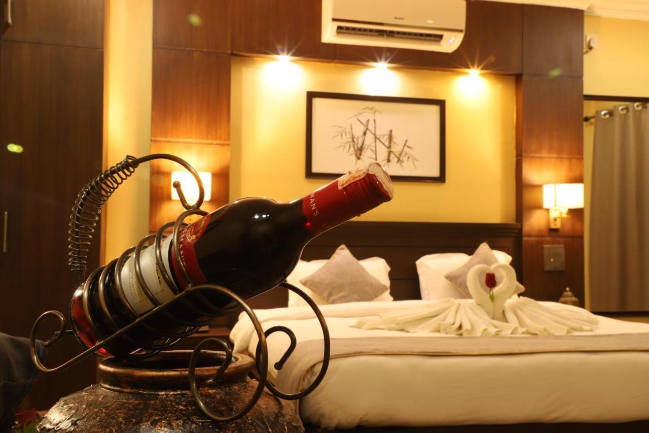 Itahari Hotel Maden Inn מראה חיצוני תמונה