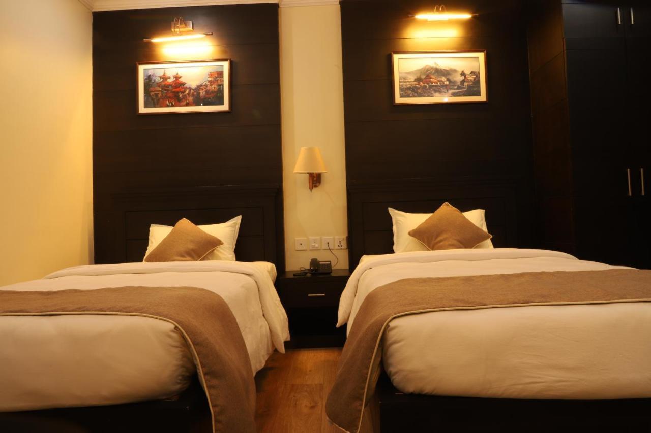 Itahari Hotel Maden Inn מראה חיצוני תמונה
